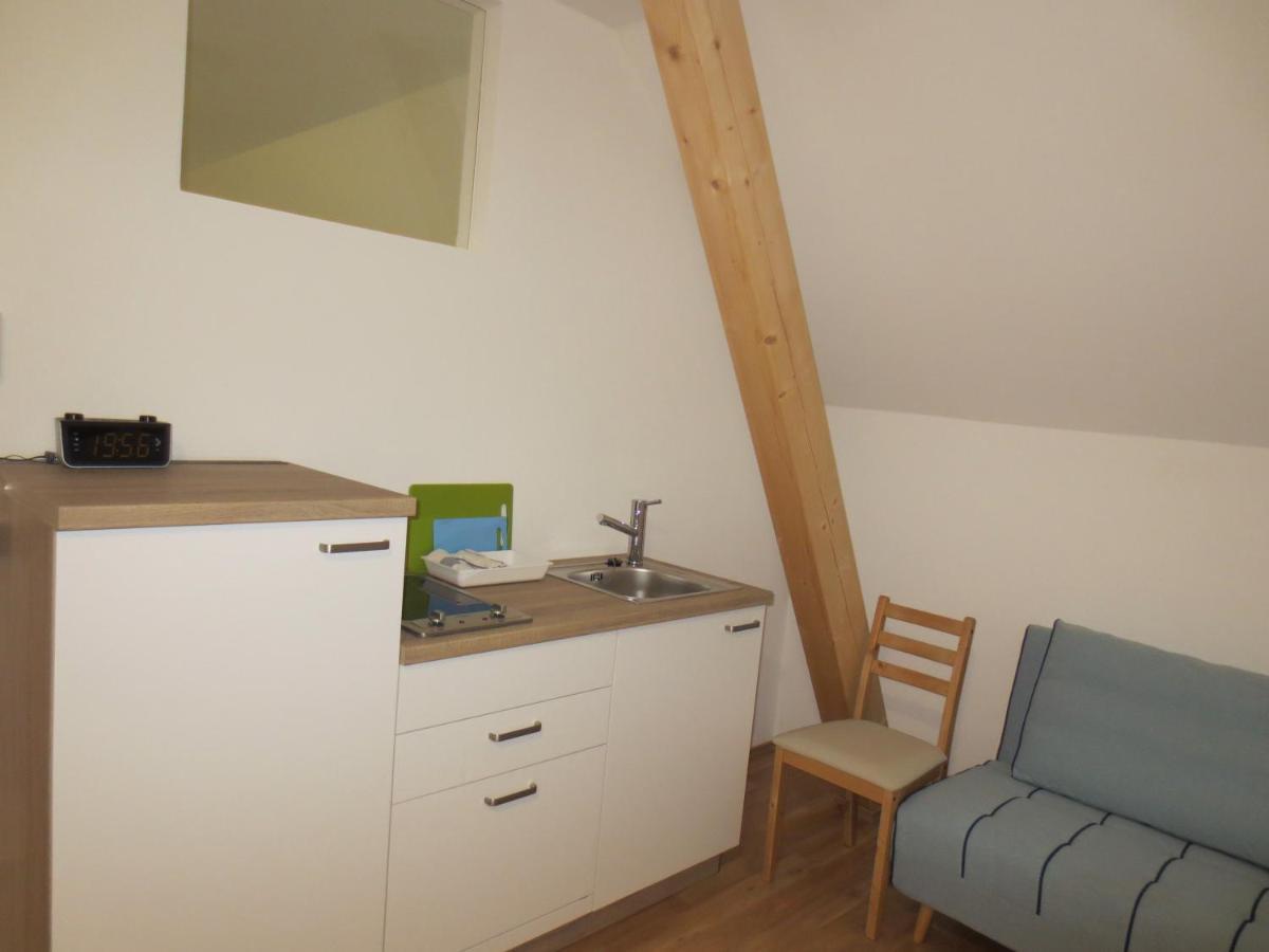Landhaus Ziegelstadel วินดิชการ์สเทิน ภายนอก รูปภาพ